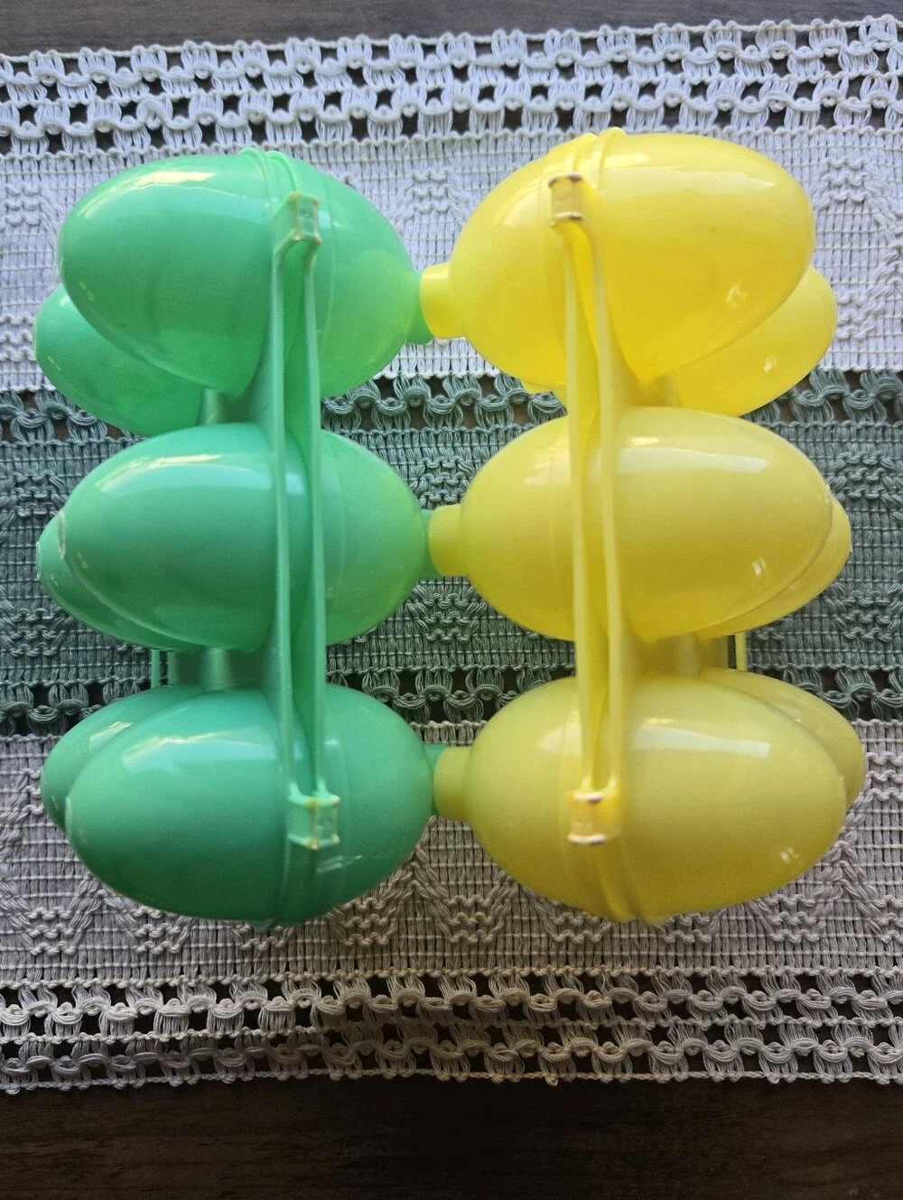 Vintage JELL-O Jigglers Easter Egg Molds Inner Design Jade Green/Yellow Set Of 2